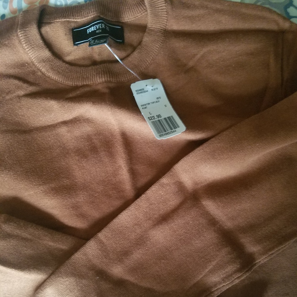 Men's sweater 2 in stock willing to bundle
